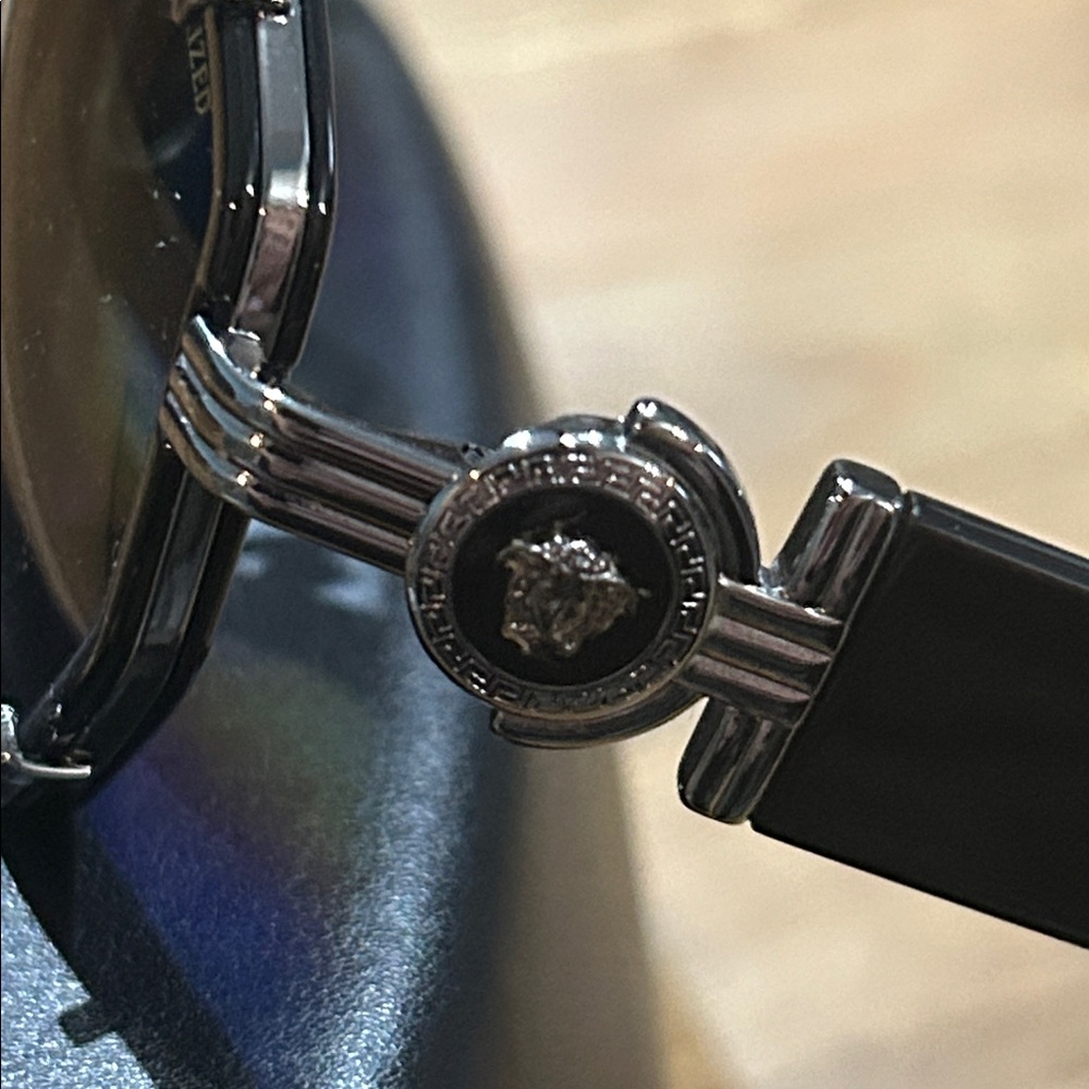 Authentic Versace MOD2228 Medusa Geometric Sunglasses Black Italy LuxuryDesigner - Picture 3 of 9